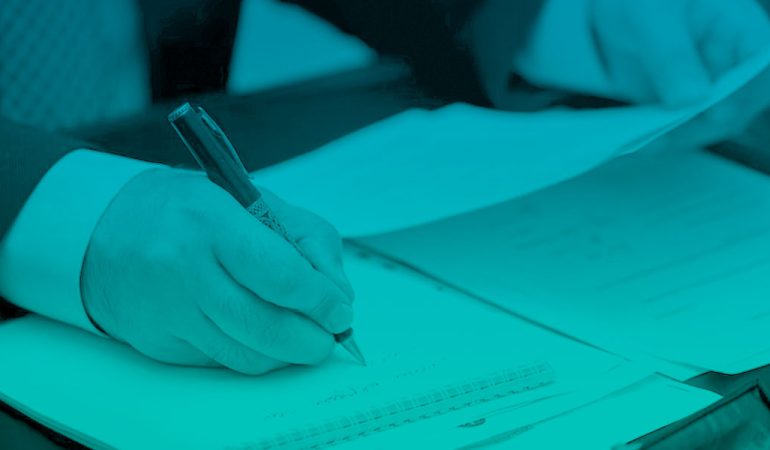 Cumple con los Requisitos Legales y Normativos de la ISO 14001:2015