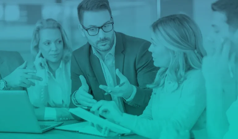 Gestión de partes interesadas: del análisis inicial al seguimiento continuo